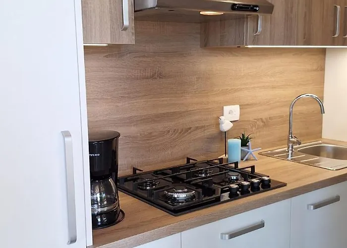 Mobile Clara Campsite Drage